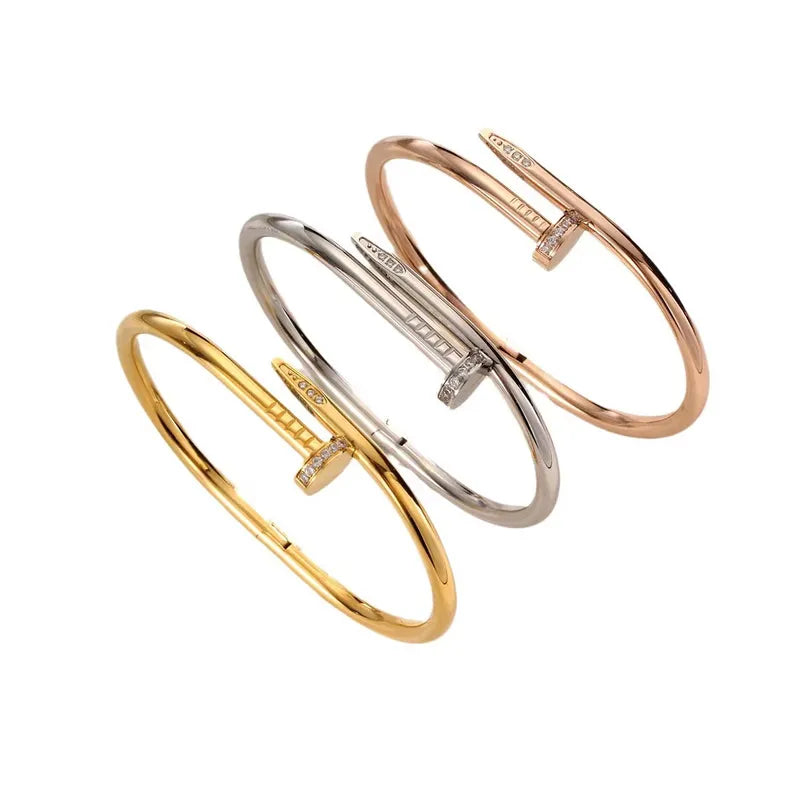Simply Nail Bracelet