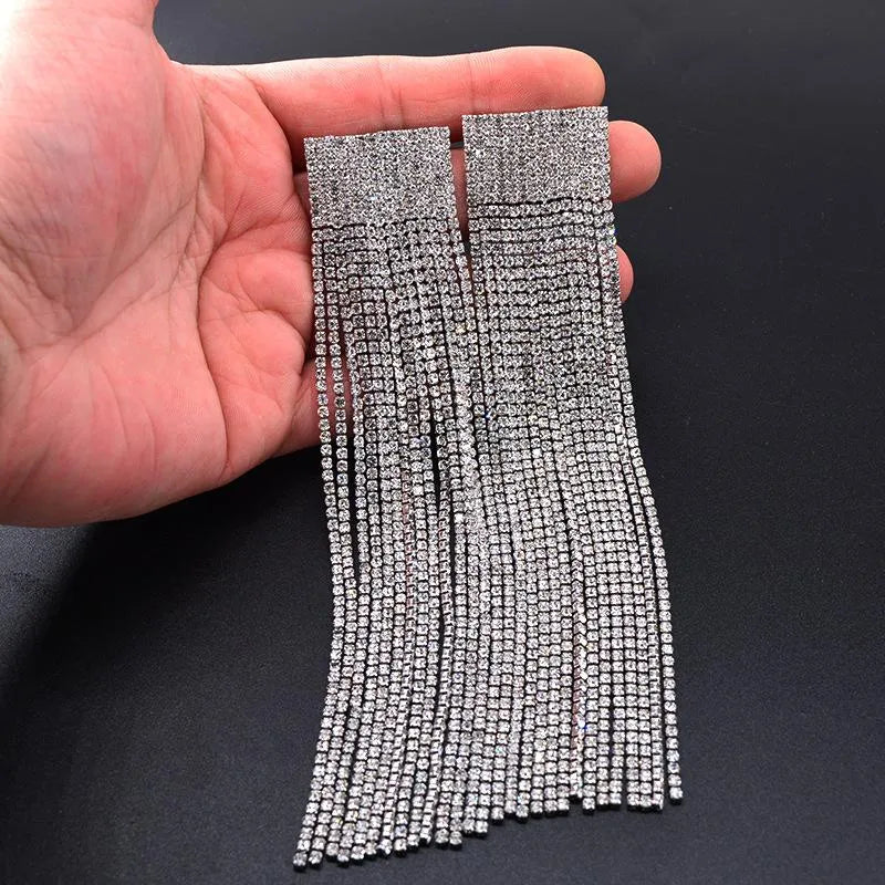 LONG ELEGANT EARRINGS