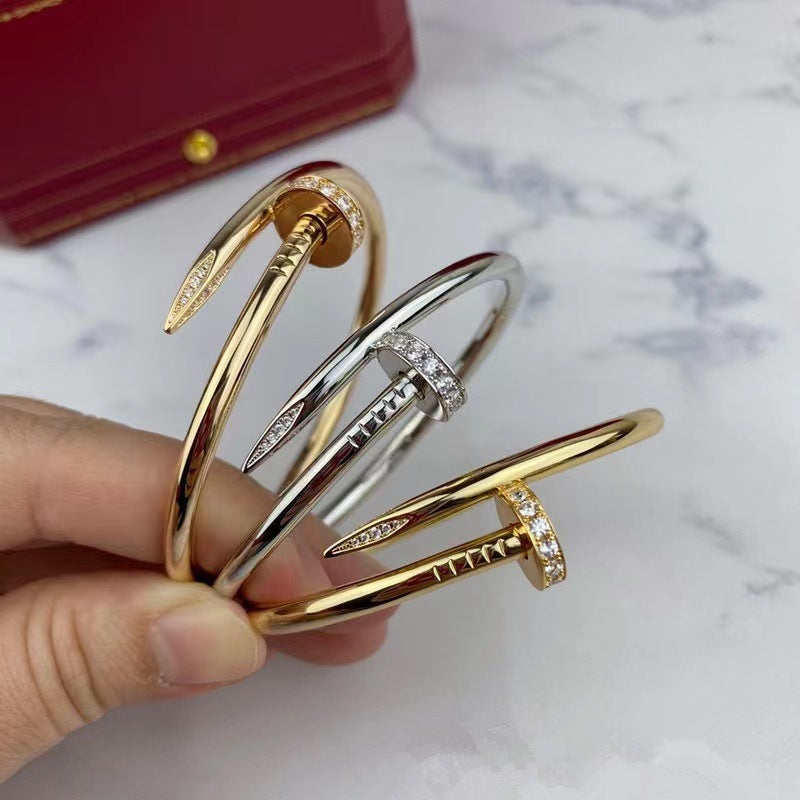 Simply Nail Bracelet