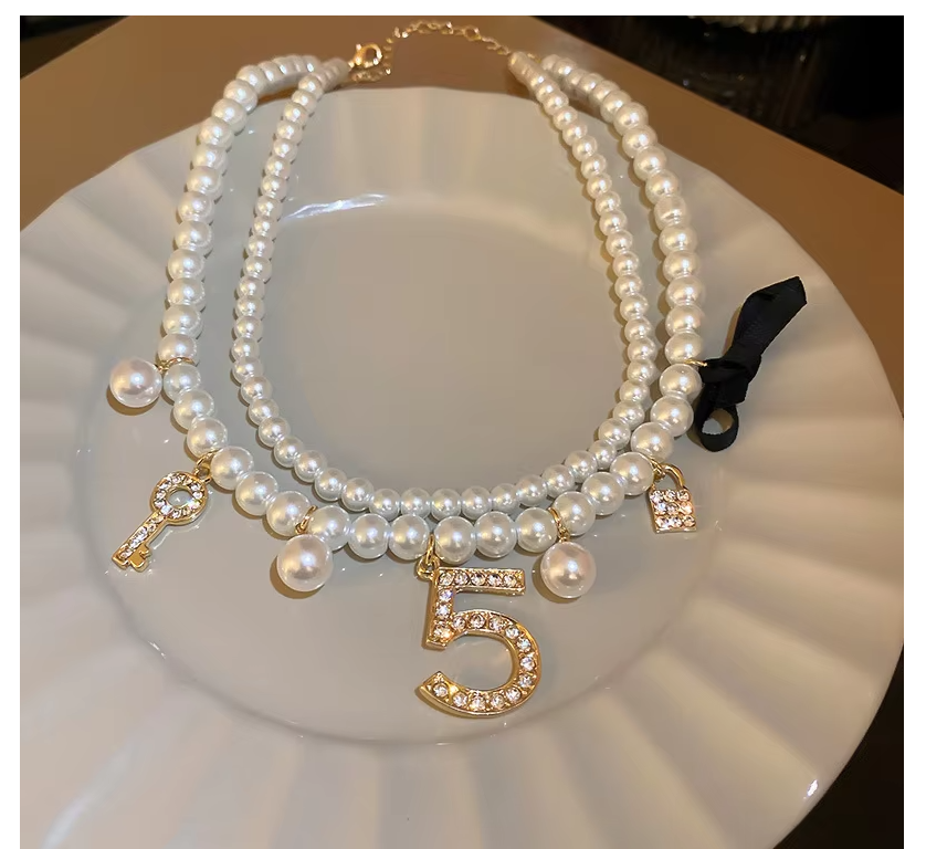 Number 5 Pearls Necklace