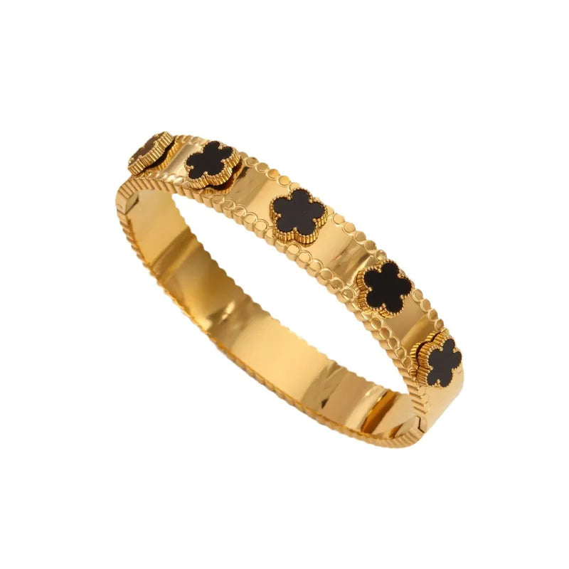 Spoil Clover Bangle