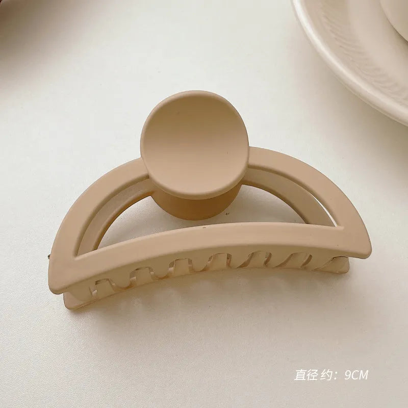 HAIR CLAW CLIPS