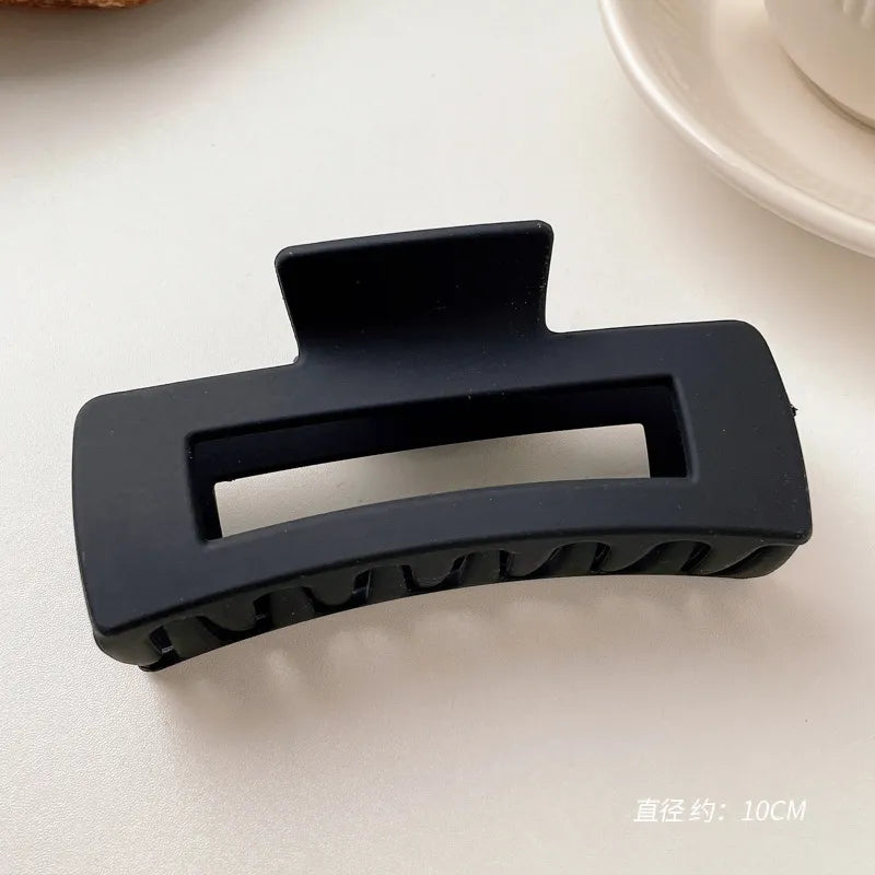 HAIR CLAW CLIPS