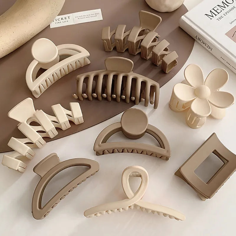 HAIR CLAW CLIPS