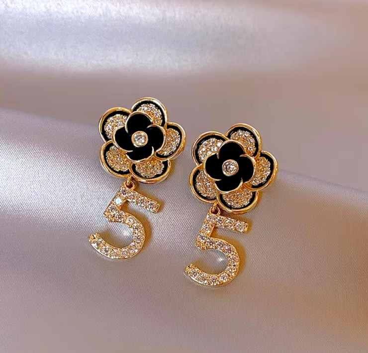 5 Flower Earrings